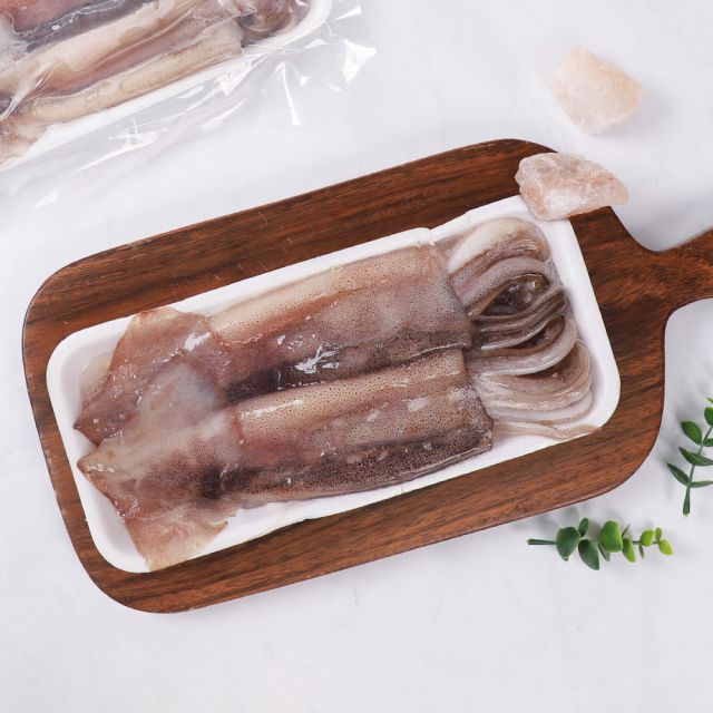 자연산 손질오징어 통오징어 2미(270g) x 10팩 (20마리)
