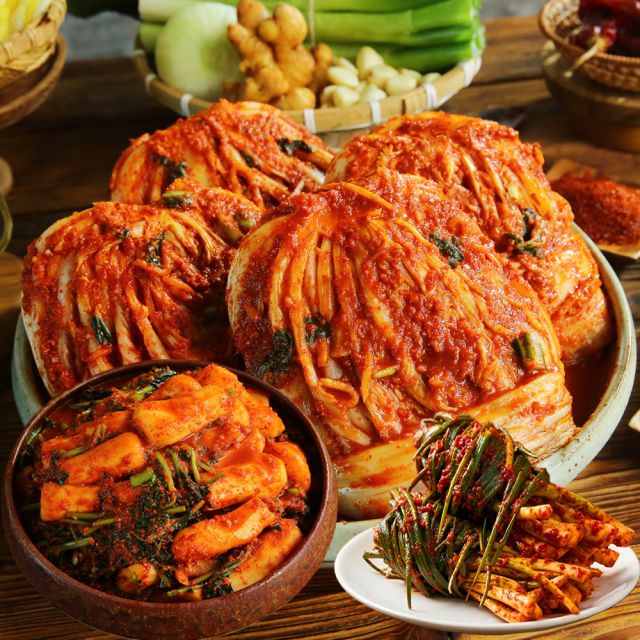 [총12kg]해남 땅끝마을 포기김치9kg+총각김치2kg+파김치1kg